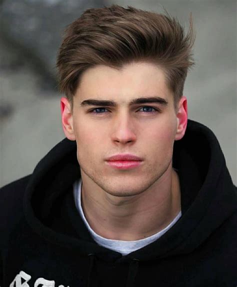 attractive guy hairstyles